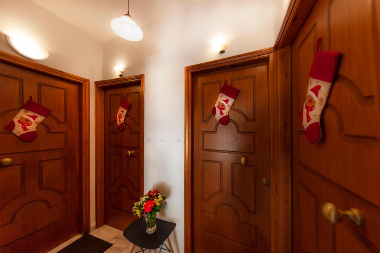 Deluxe Apartments By White Hills Arachova Exterior photo
