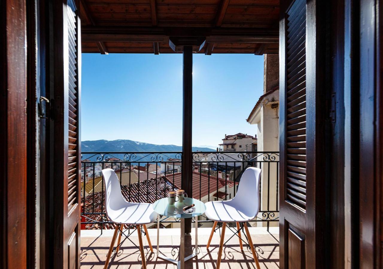 Deluxe Apartments By White Hills Arachova Exterior photo